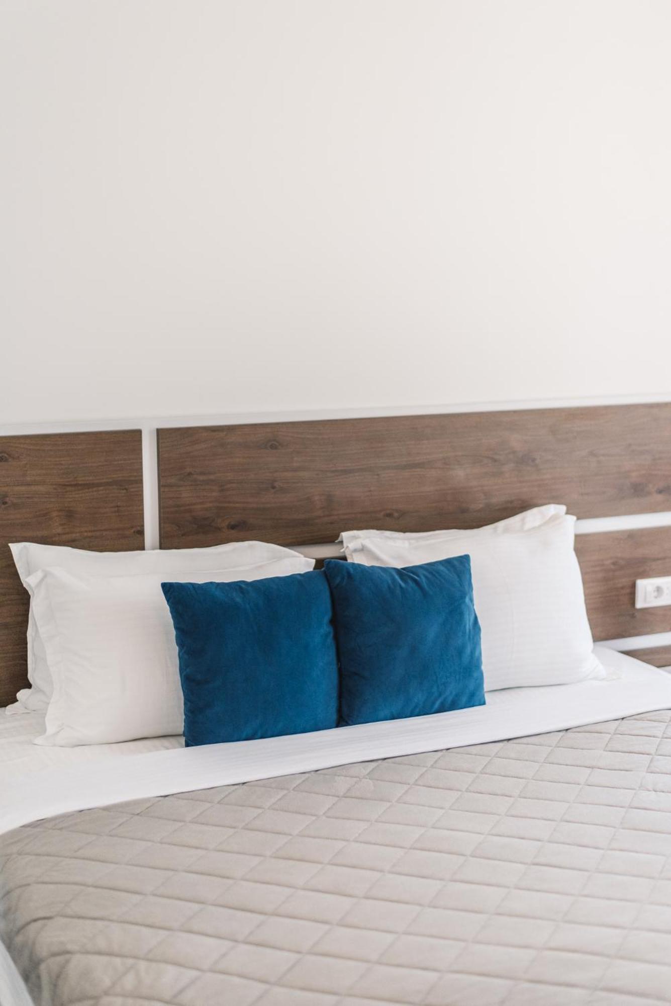 Boutique Hotel Salina Ulcinj Extérieur photo