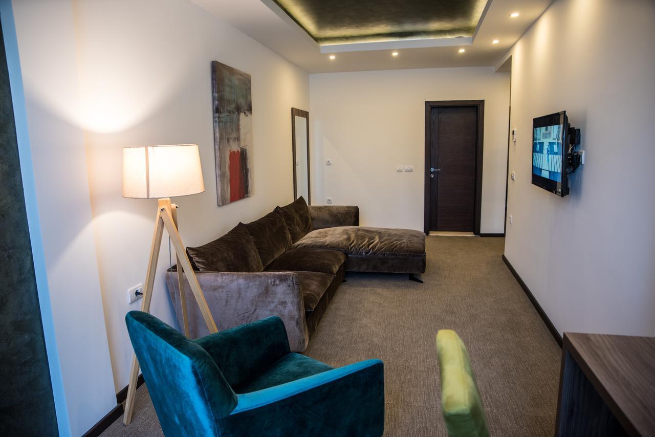 Boutique Hotel Salina Ulcinj Extérieur photo
